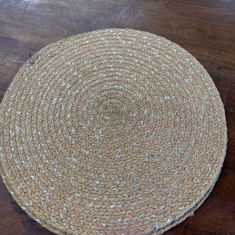 Set of 2 basket weave placemats