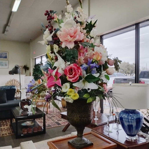 Floral Arrangement in Vase