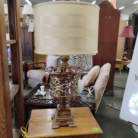 Lamp w/Shade