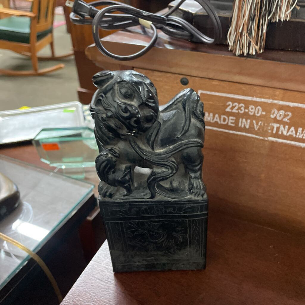 Statue