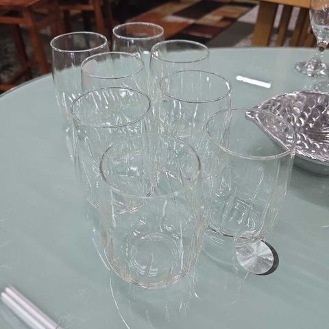 Set of 8 Glasses