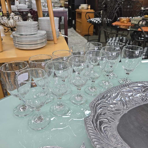Set of 12 Wine Glasses