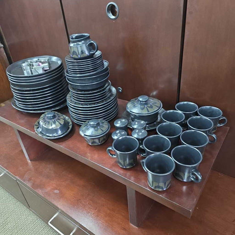 VTG Franciscan "Zanzibar" 63 pc Dish Set
