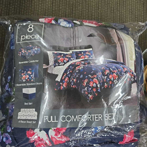 Comforter w/2 Shames & Bed Skirt