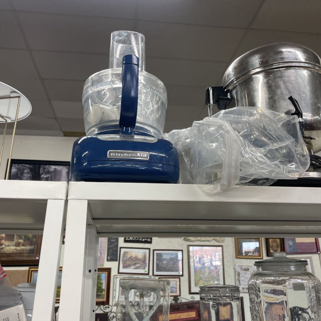Food Processor w/ Accessories