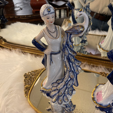 Figurine
