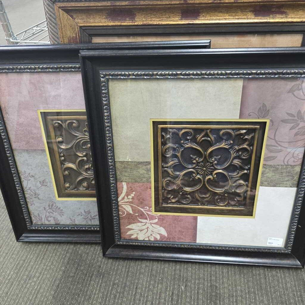 Pair of Wall Decor