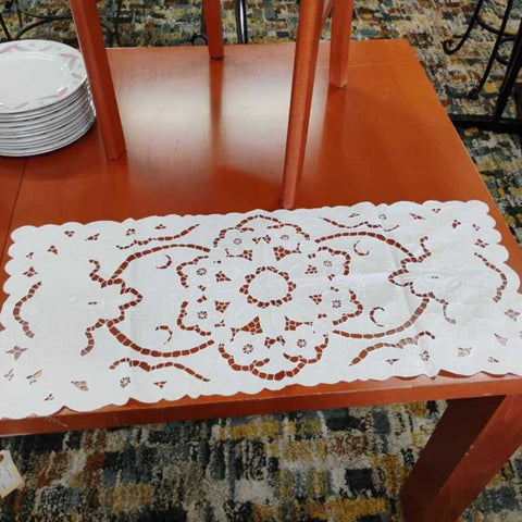 Lace Table Runner