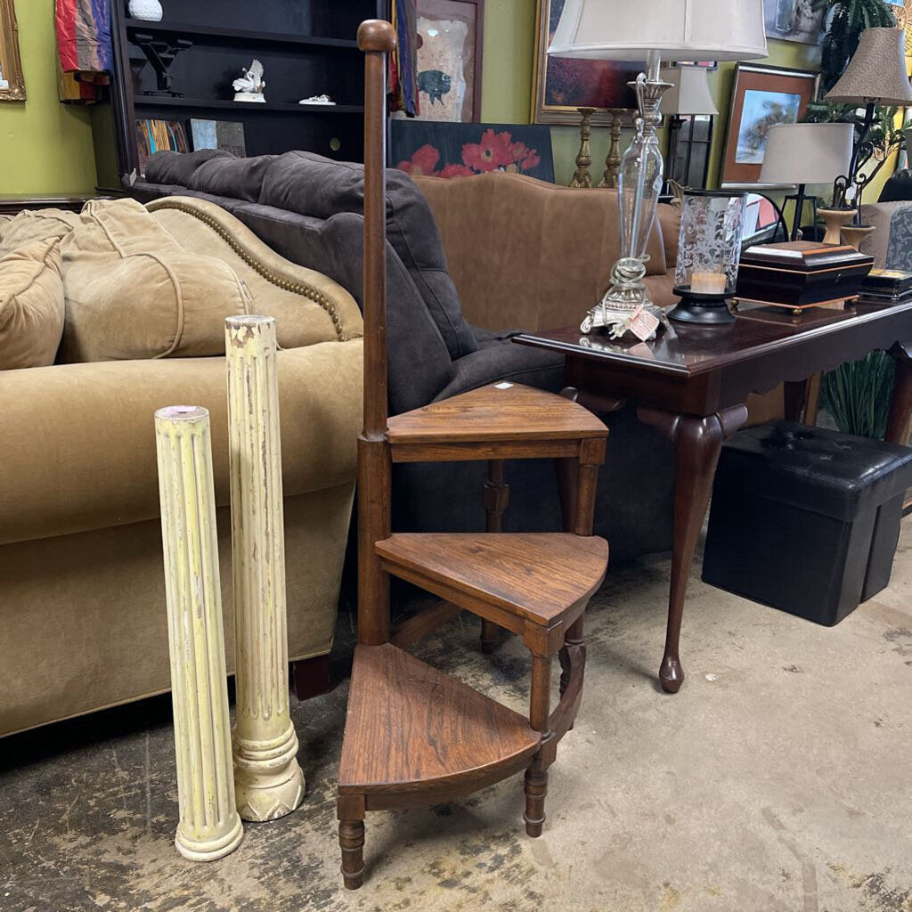 Antique Step Decor
