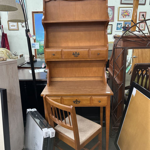 Desk w/ Chair