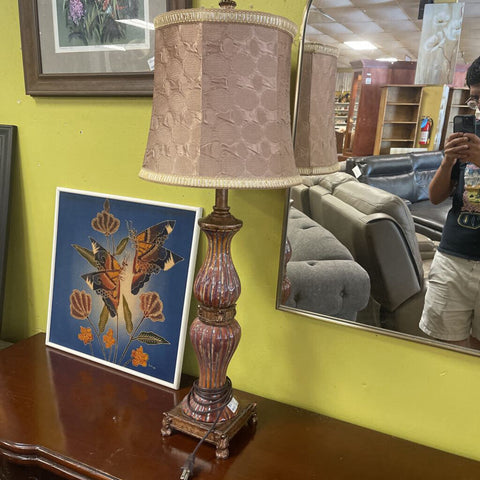 Pair of Lamp w/ Shades