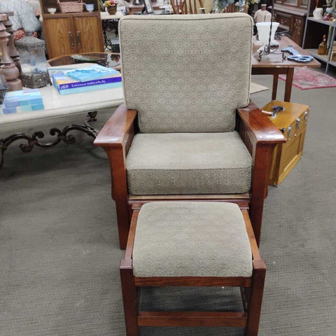 Misson Chair w/Ottoman