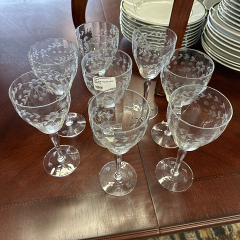 Set of 8 Crystal Wine Glasses