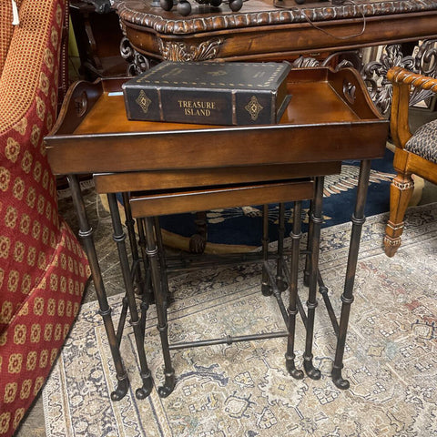set of 3 Nesting tables