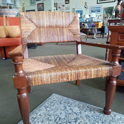 VTG Oversized Rattan Chair
