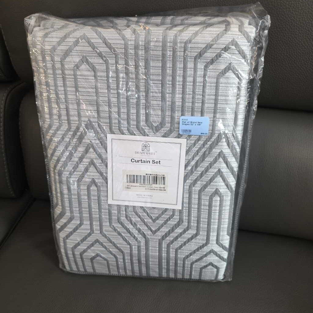 Pair of Brand New Drapes 52" x 108"