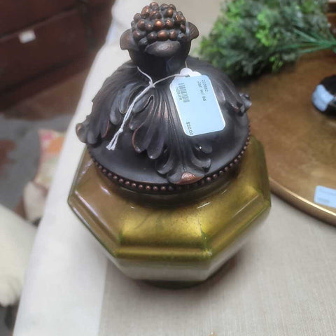 Jar w/ lid