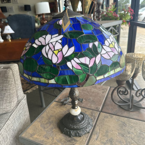 Tiffany Style Lamp