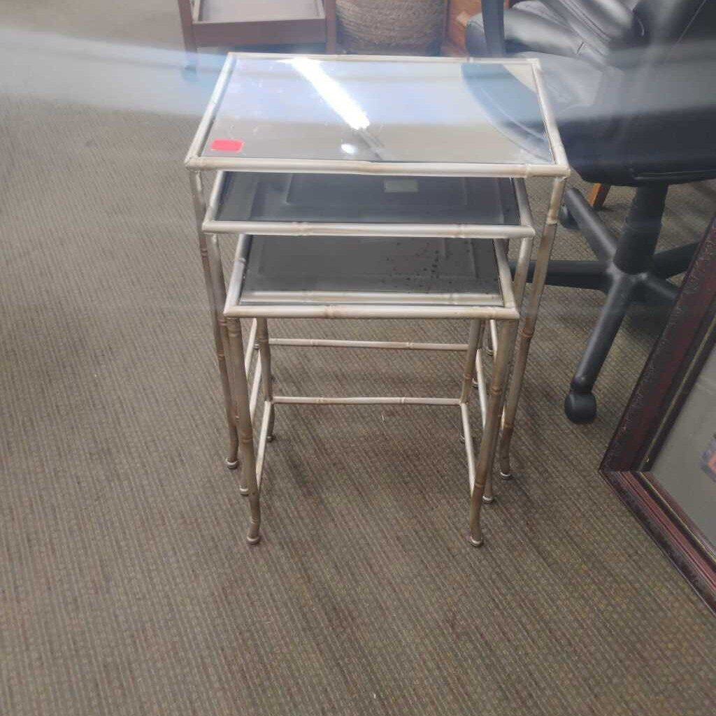 Nesting Tables