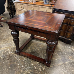 Howard Miller Side Table w/ No Storage