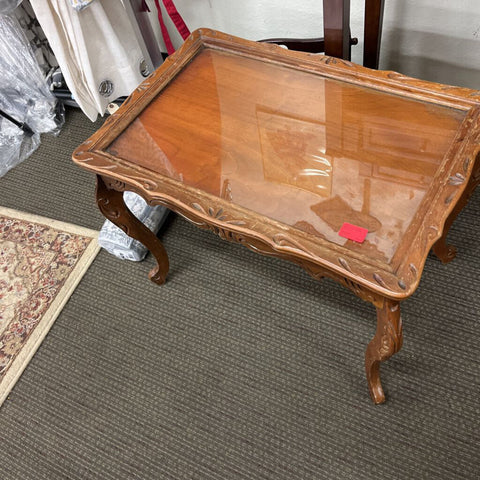 VTG Serving Tray Table