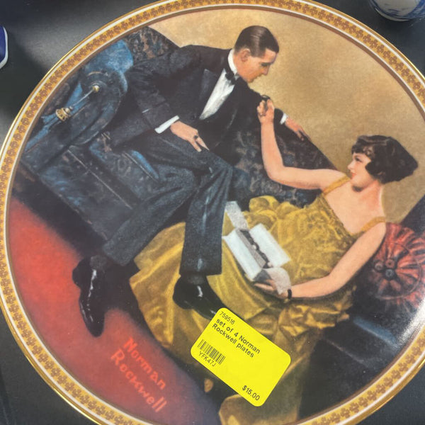 set of 4 Norman Rockwell plates