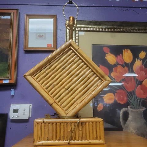 Bambo Lamp
