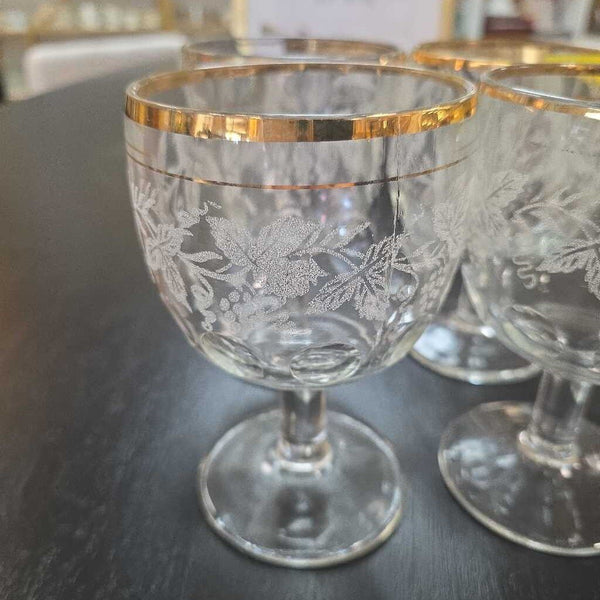 4pc Glassware