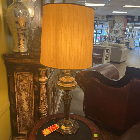 Lamp w/ Shade