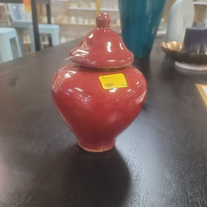 Urn w/Lid