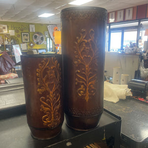 Set of 2 Metal Vases