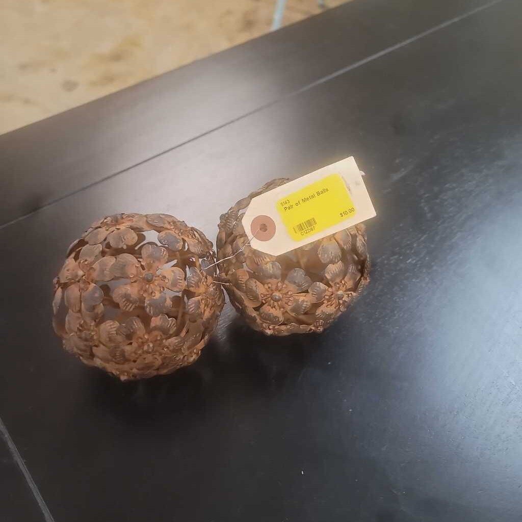 Pair of Metal Balls