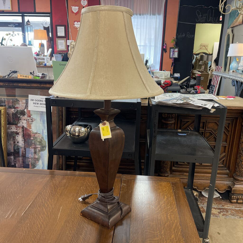 Lamp w/Shade