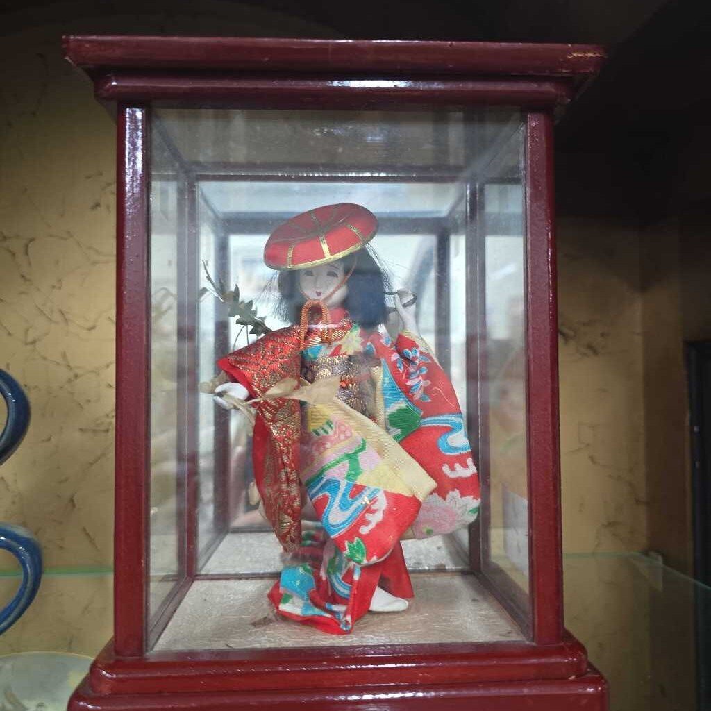 Vintage Doll w/Case