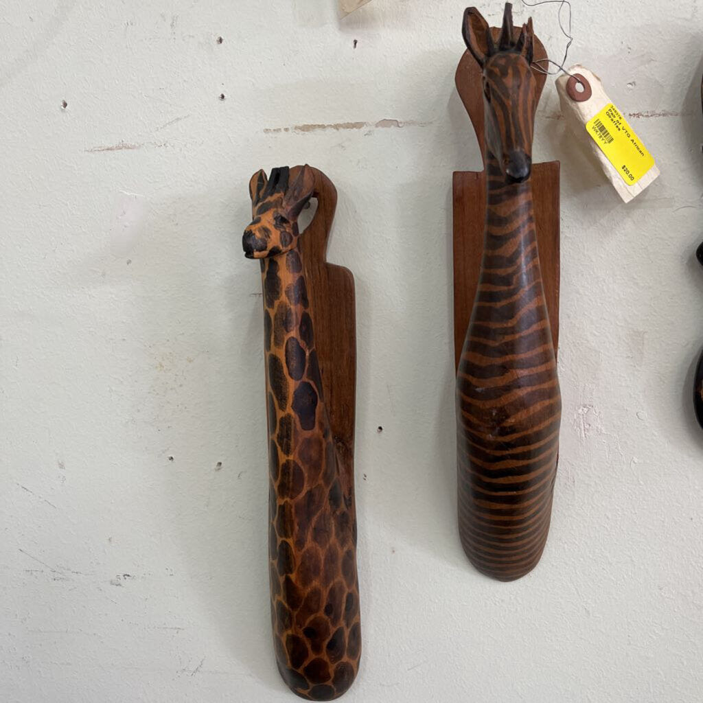 Pair of VTG African Giraffes