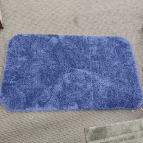Rug 3'8" x 2'3"