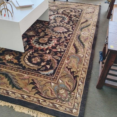 Rug 11.3x8.1