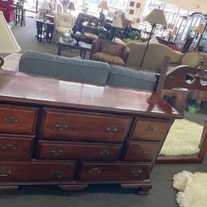 Dresser w/ Mirror (AS IS)