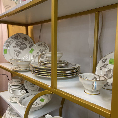 16pc Castelton China