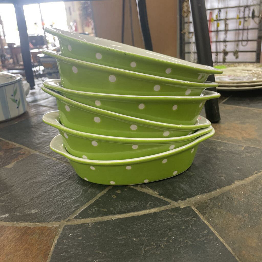 Set of 6 Dishes