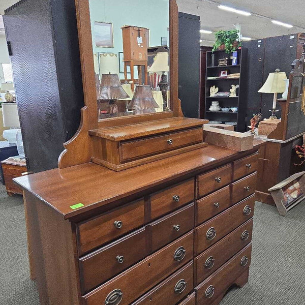 Dresser w/ Mirror