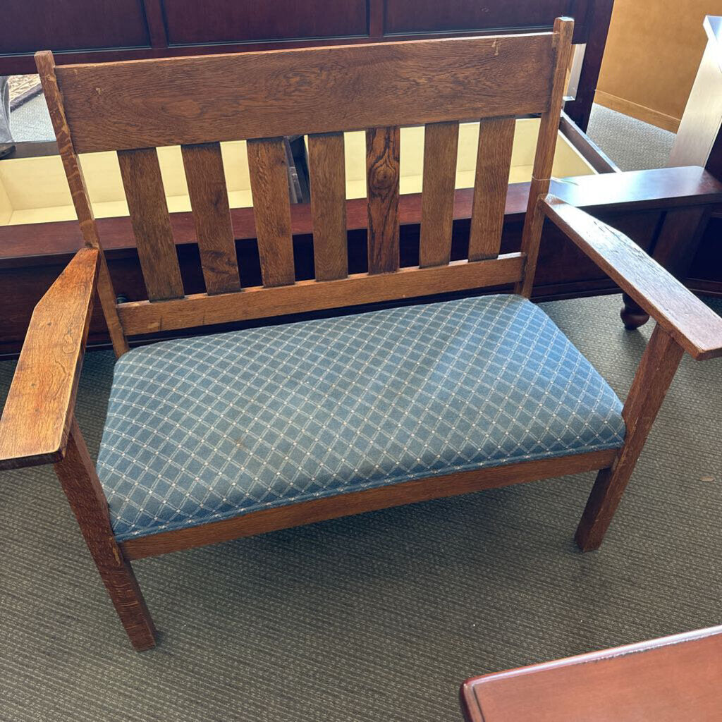 Vtg Arm Settee