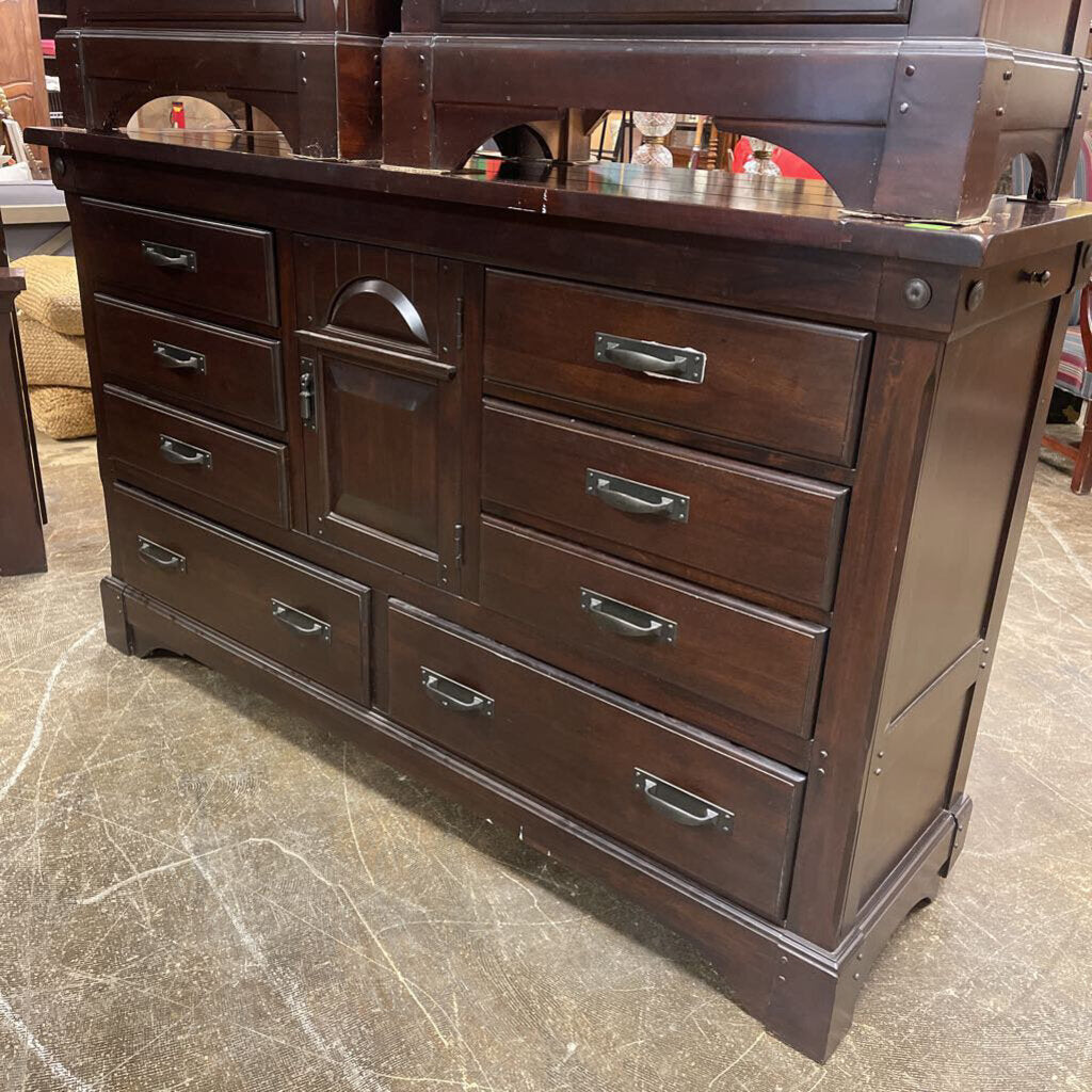 Dresser As Is