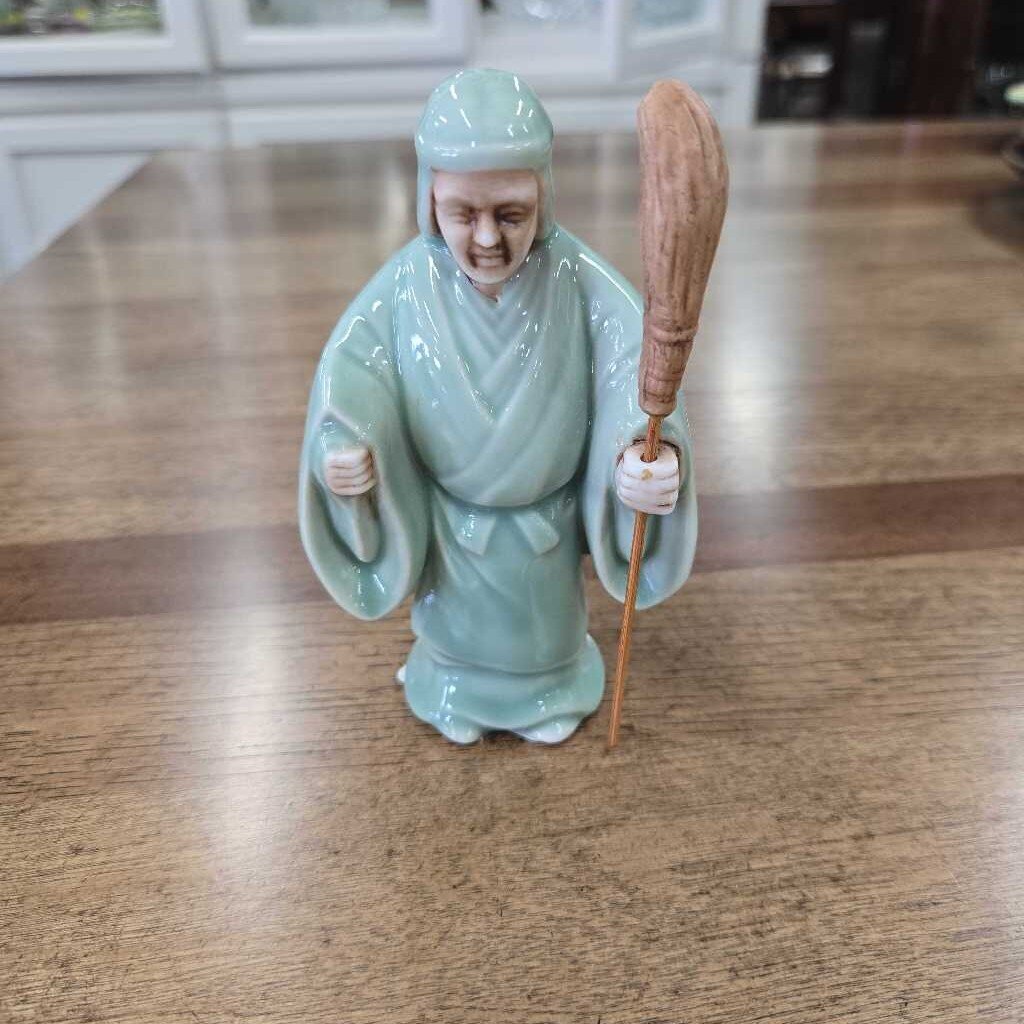 Figurine