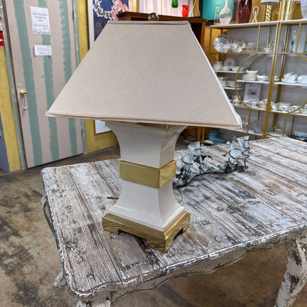 Lamp w/Shade