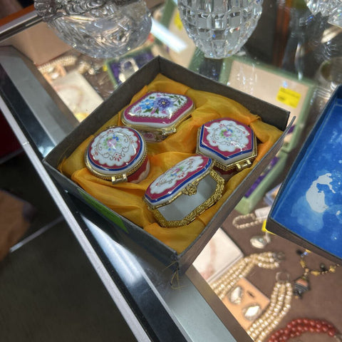 Vtg Ceramic Trinket Boxes- Set of 4