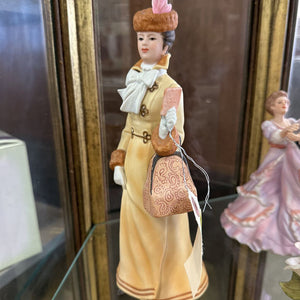 VTG Avon Presidents Club Mrs. Albee