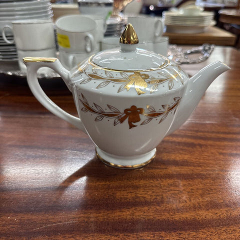 VTG Lefton Tea Pot