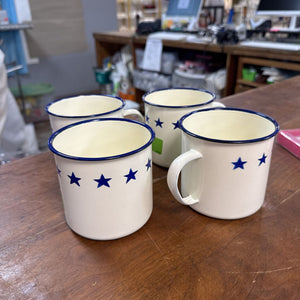 Set of 4 Cups