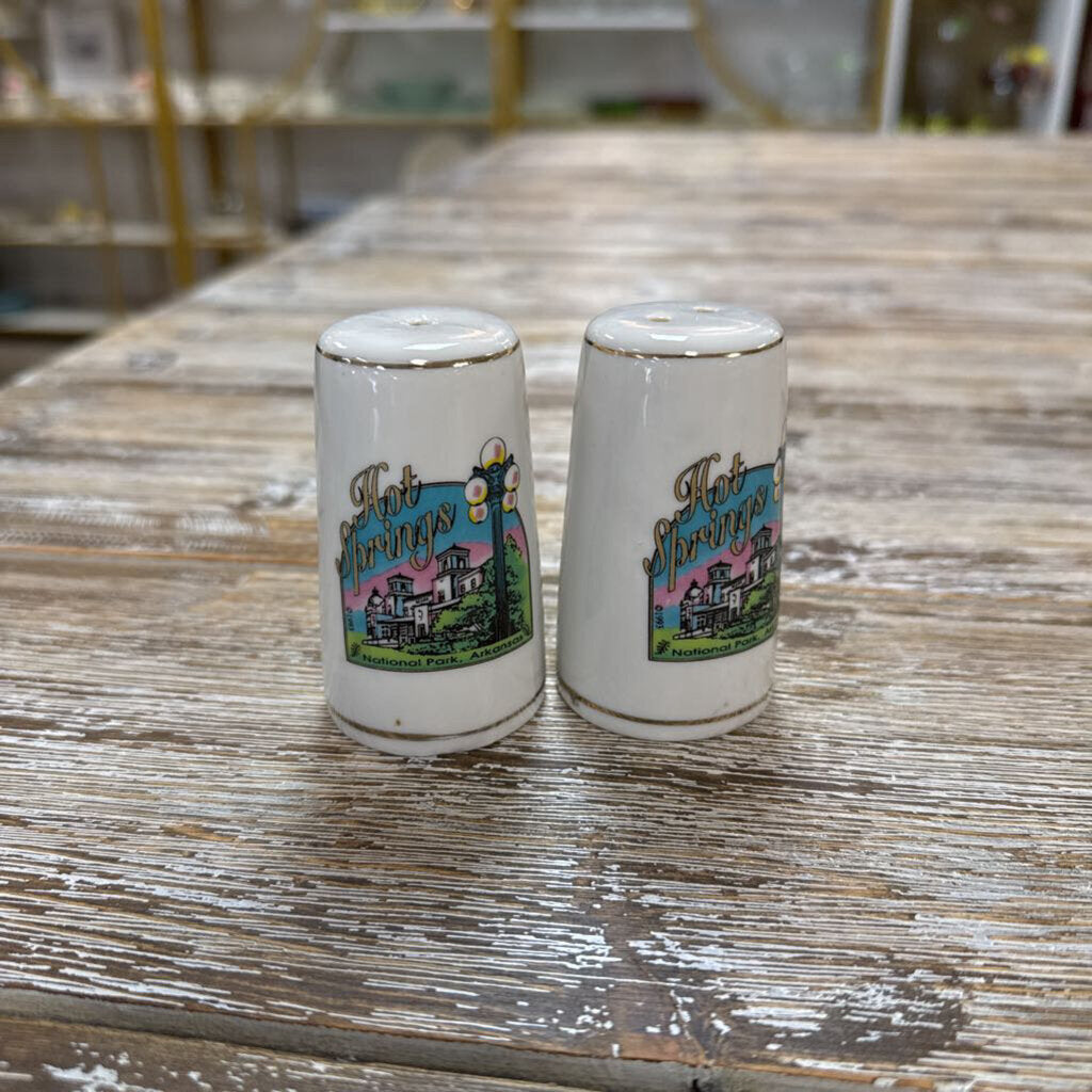 Salt &Pepper Set